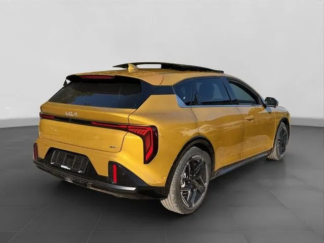 Kia K4