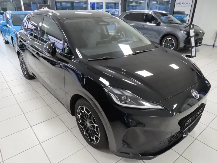 MG MG4 EV Urban