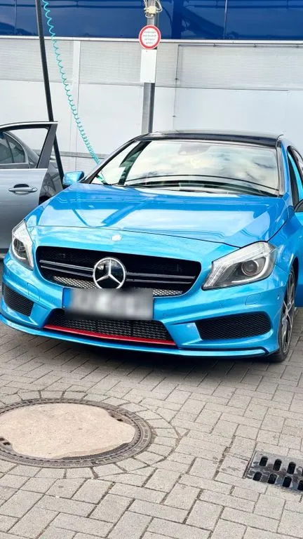 Mercedes-Benz A 250