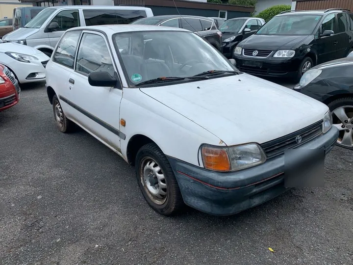 Toyota Starlet
