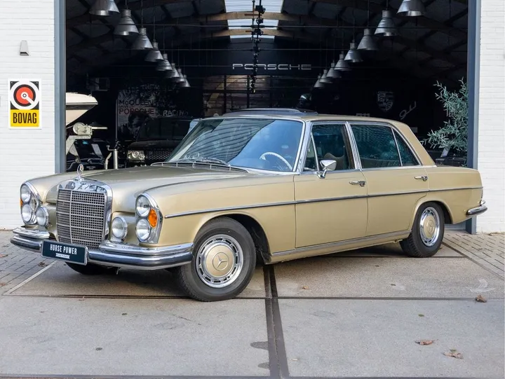 Mercedes-Benz S 300