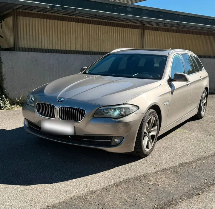 BMW 520