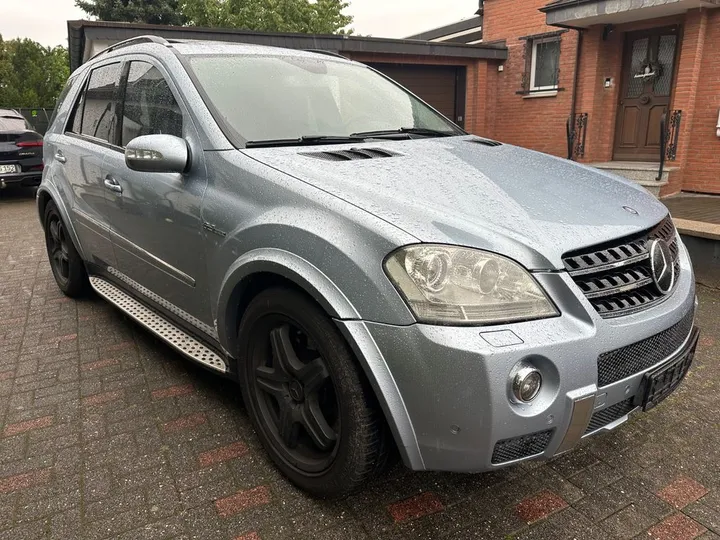 Mercedes-Benz ML 63 AMG