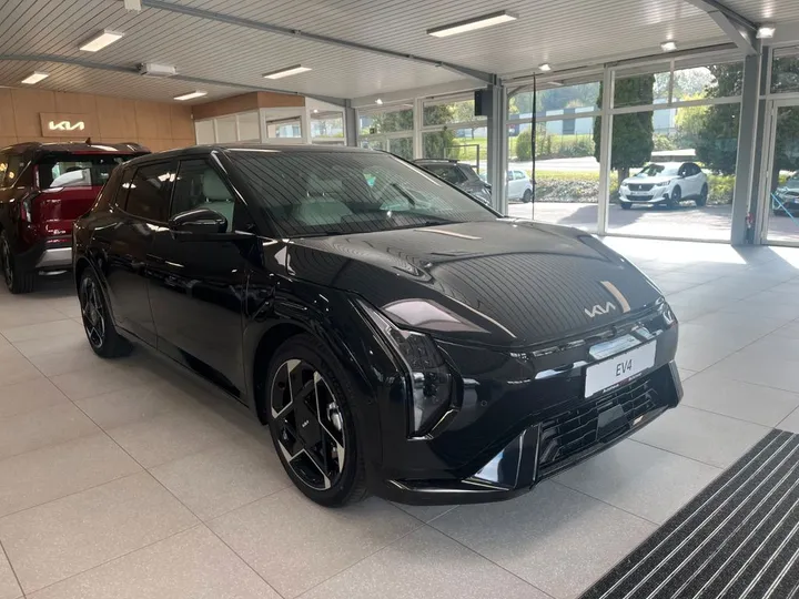 Kia EV4