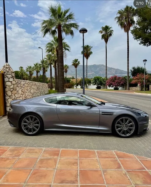 Aston Martin DBS