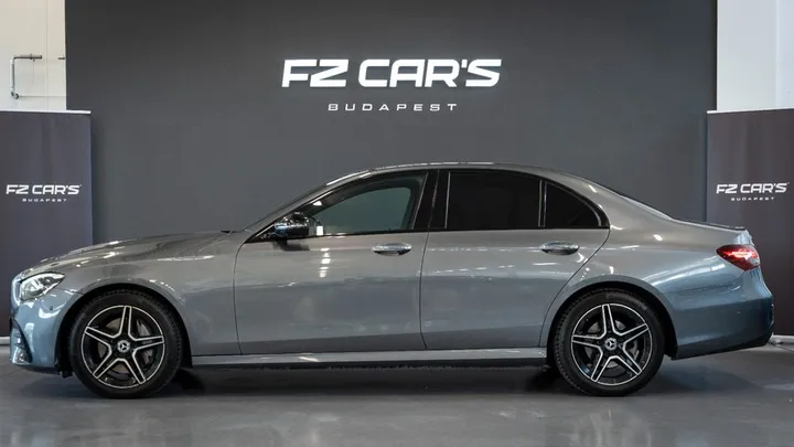 Mercedes-Benz E 300