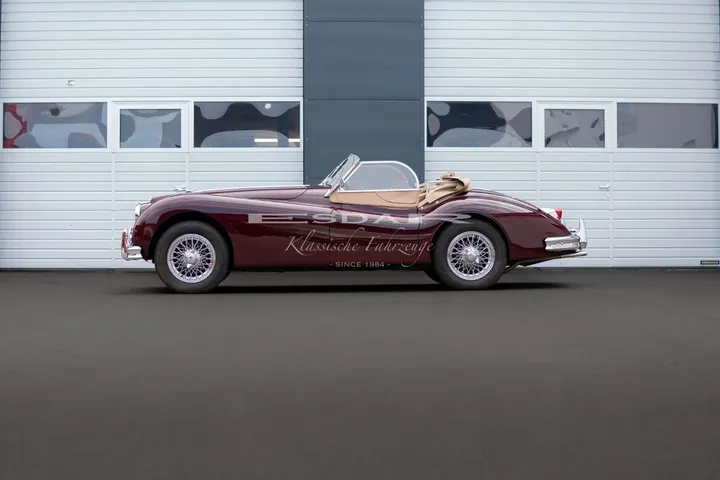 Jaguar XK