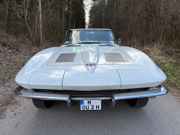 Corvette C2
