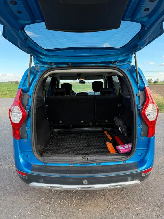 Dacia Lodgy