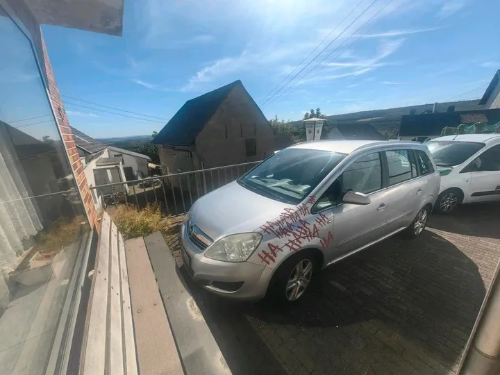 Opel Zafira