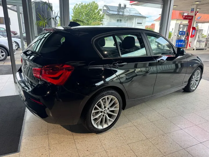 BMW 118