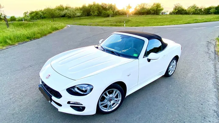 Fiat 124 Spider