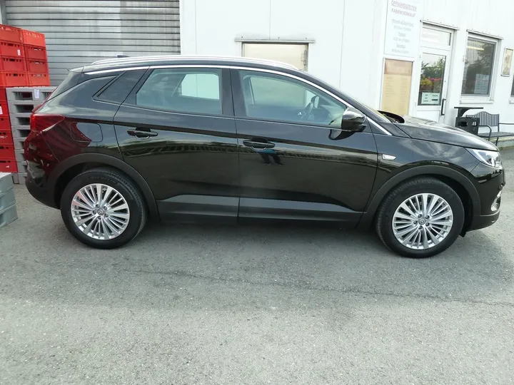 Opel Grandland (X)