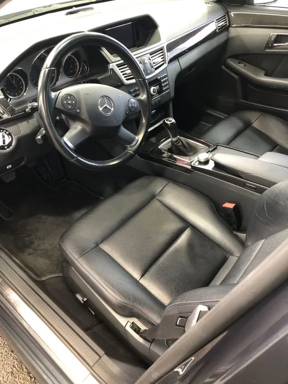 Mercedes-Benz E 250