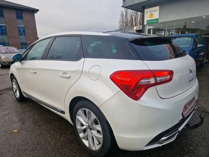 DS Automobiles DS5