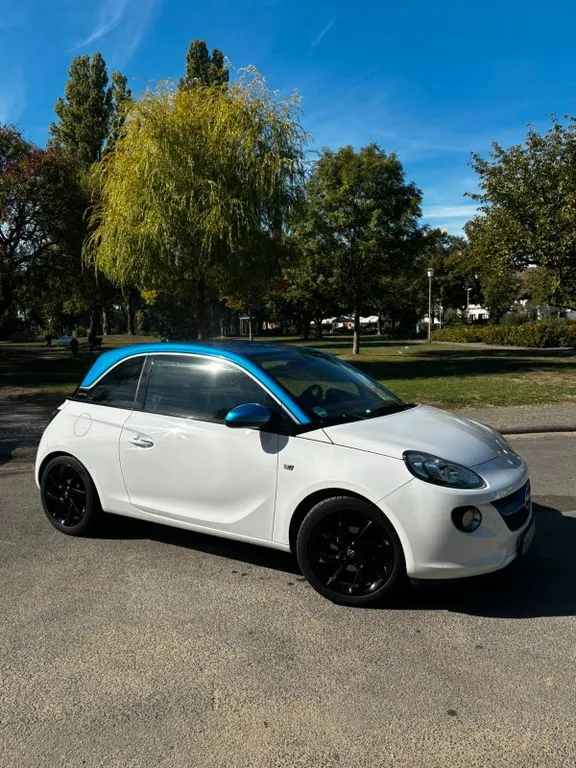 Opel Adam