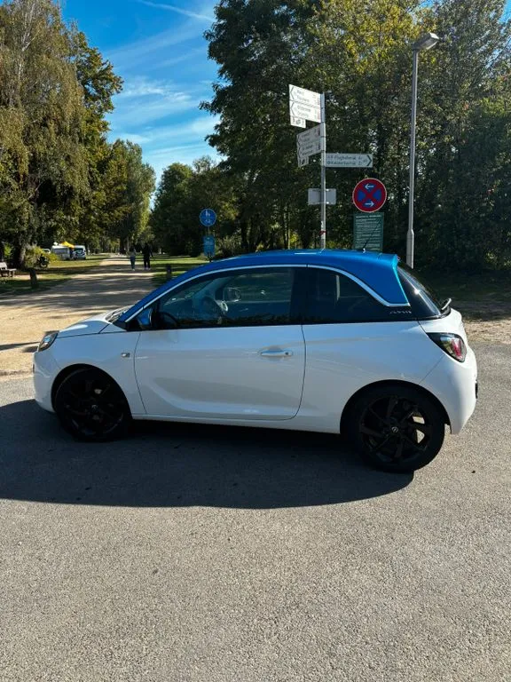 Opel Adam