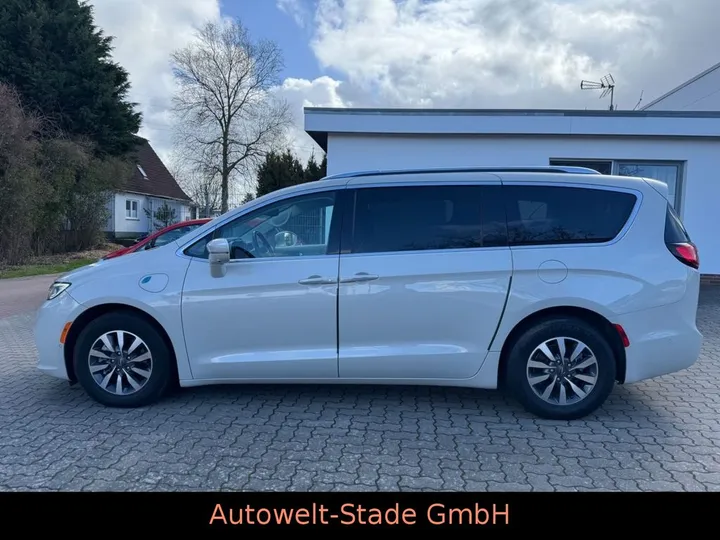 Chrysler Pacifica
