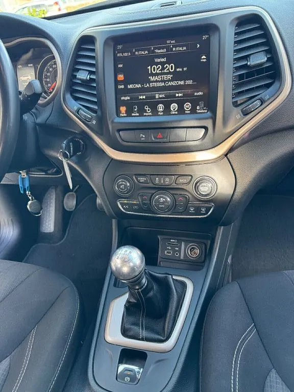 Jeep Cherokee