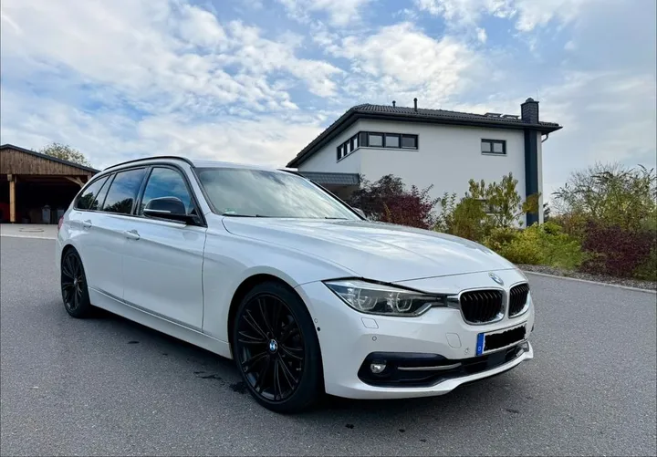 BMW 320