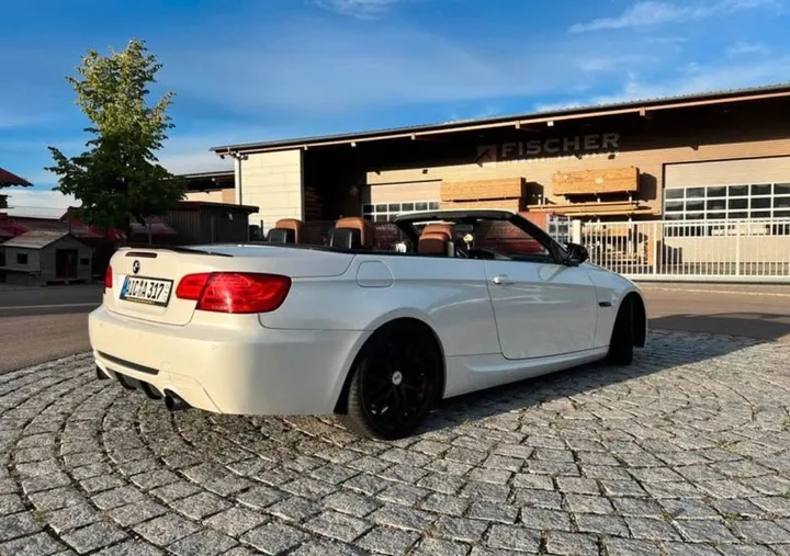 BMW 335