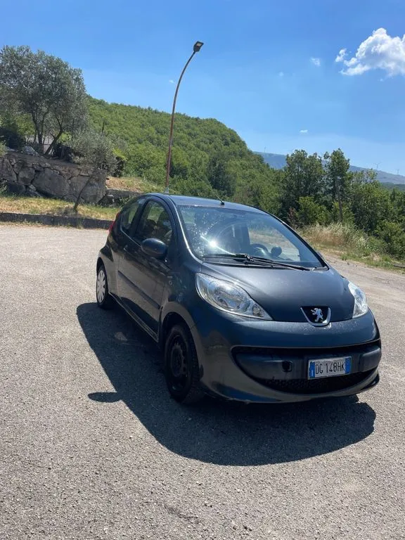 Peugeot 107