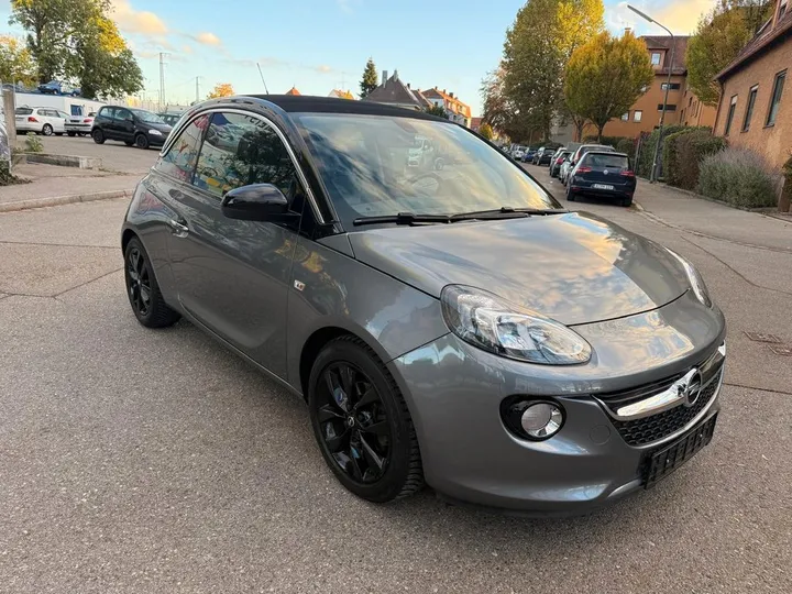 Opel Adam