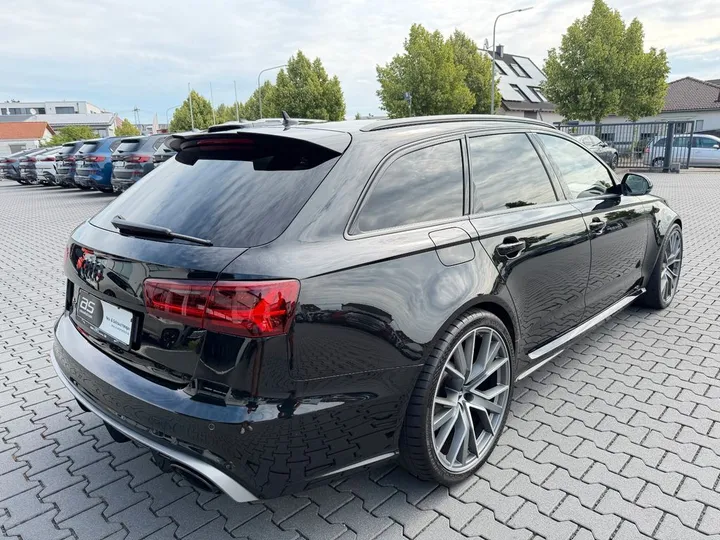 Audi RS6