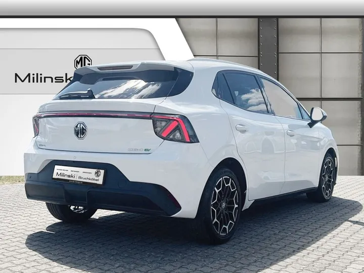 MG MG4 EV Urban