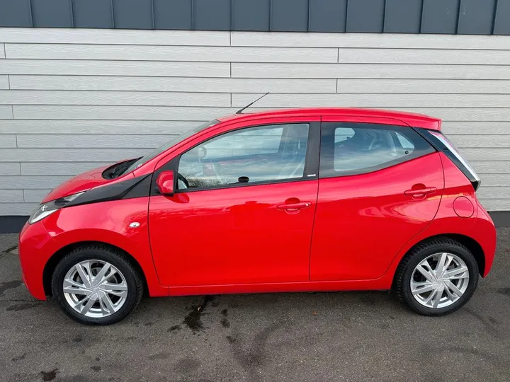 Toyota Aygo (X)