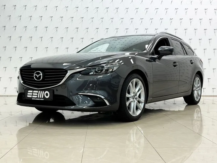 Mazda 6