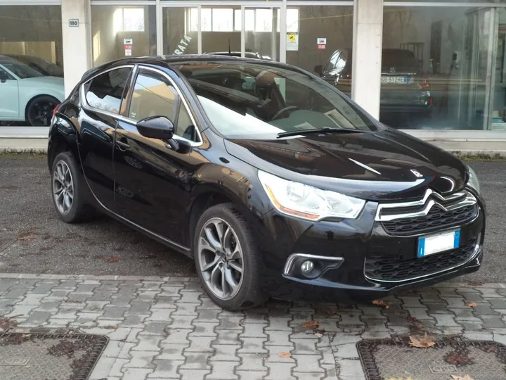 DS Automobiles DS4
