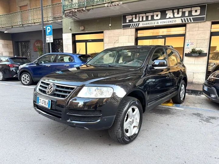 Volkswagen Touareg