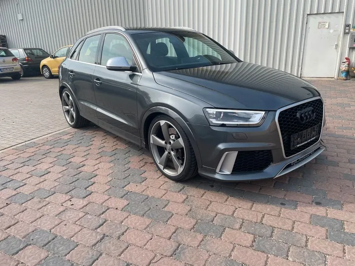 Audi RSQ3