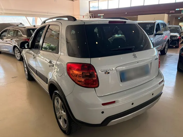 Suzuki SX4