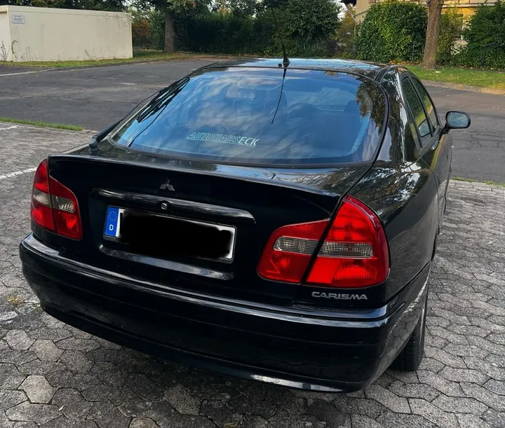 Mitsubishi Carisma