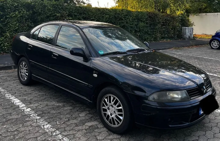 Mitsubishi Carisma