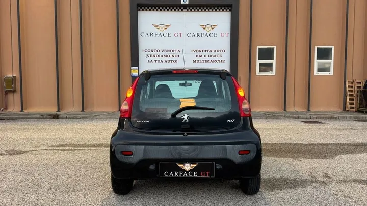 Peugeot 107
