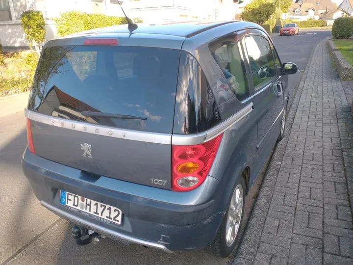 Peugeot 1007