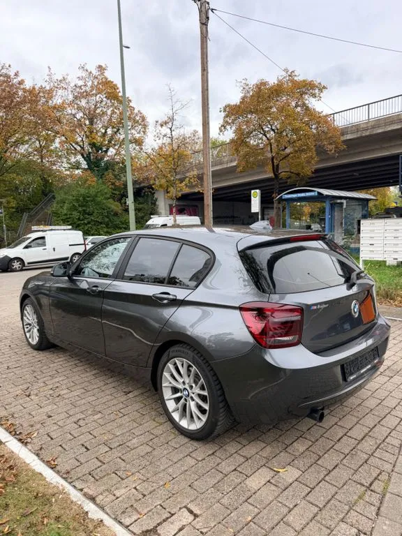 BMW 118