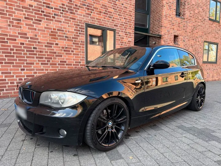 BMW 120