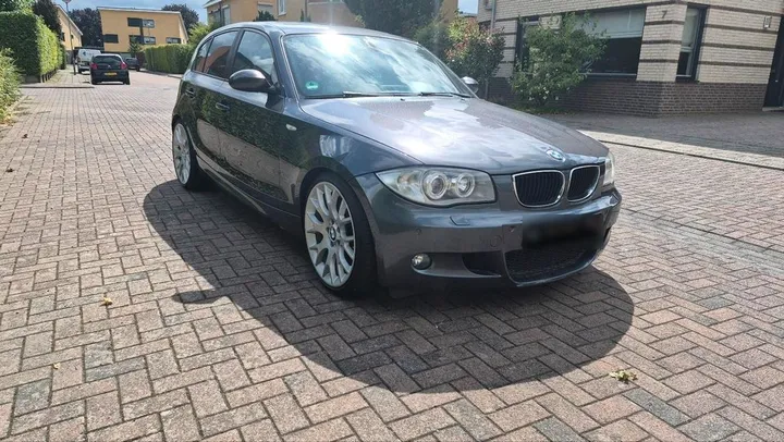BMW 120