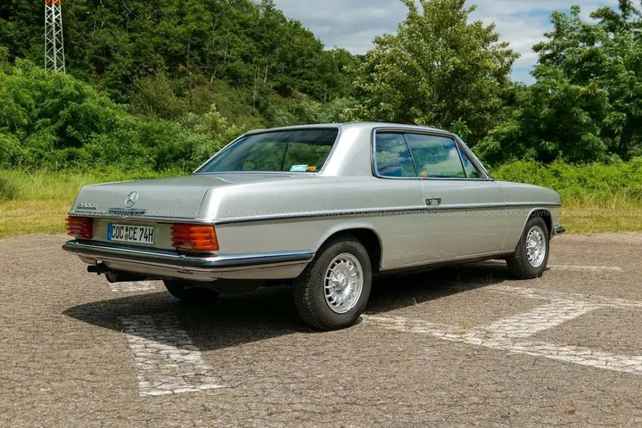 Mercedes-Benz 280