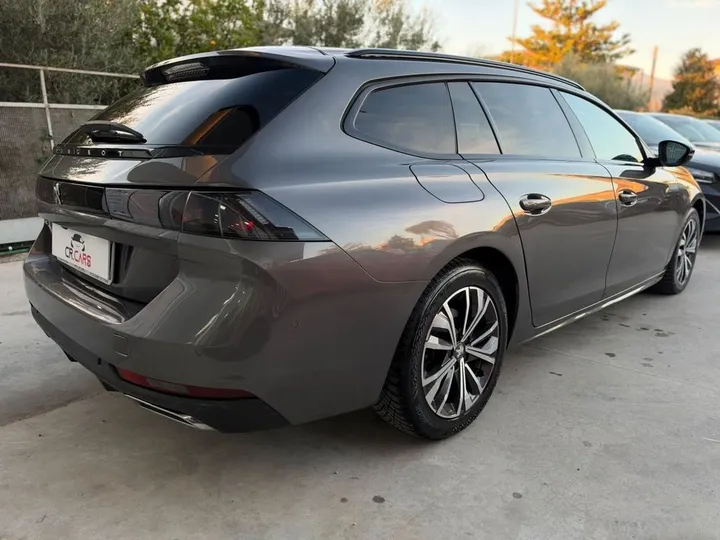 Peugeot 508