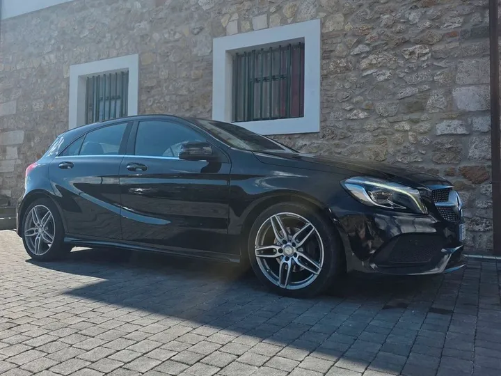 Mercedes-Benz A 180