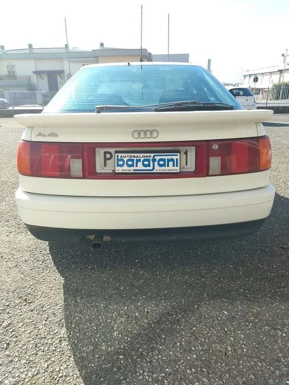 Audi 80