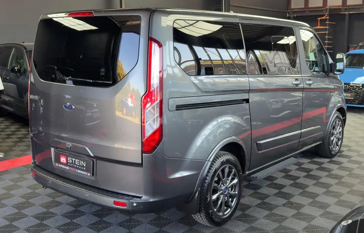 Ford Tourneo Custom