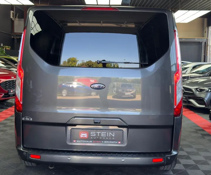 Ford Tourneo Custom
