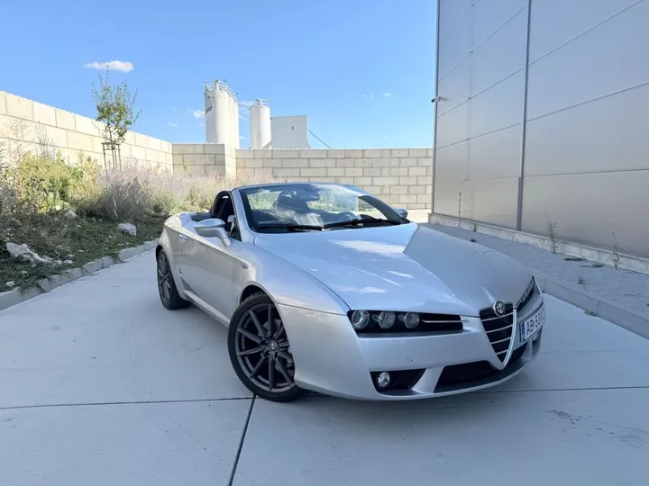 Alfa Romeo Spider
