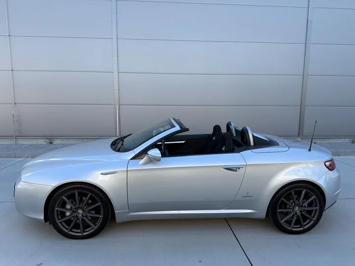 Alfa Romeo Spider